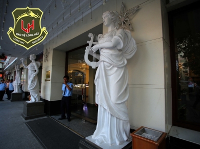 Cung cấp dịch vụ bảo vệ mục tiêu cố định tại Quận 4