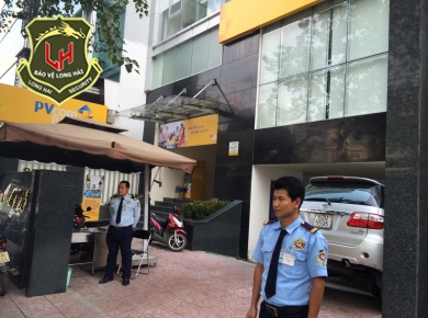 Dịch vụ bảo vệ ngân hàng